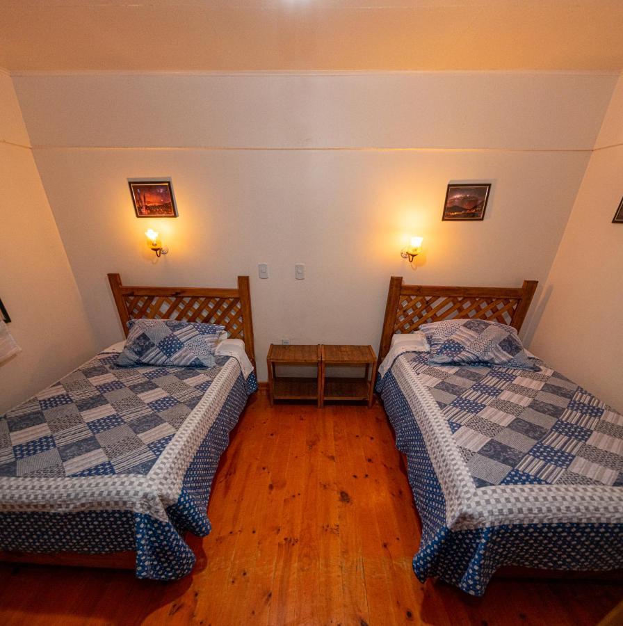 Hostal Michel Vicuna Exterior photo